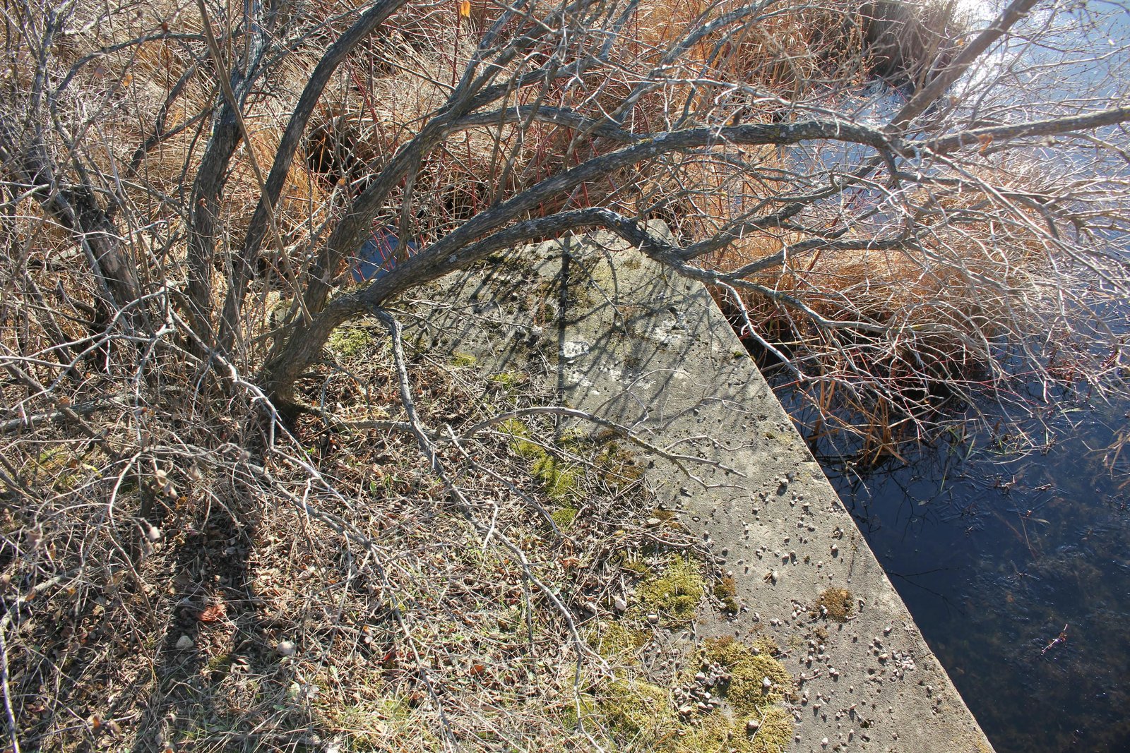 East abutment